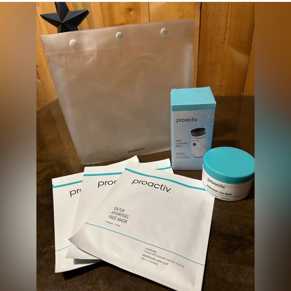 Proactiv clay mask, Hydro gel face mask x 3, pore cleansing brush BN